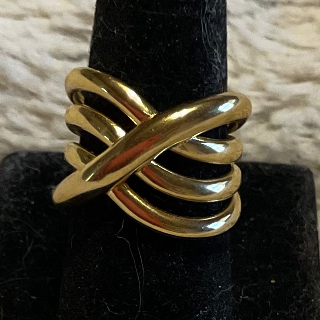 Milor 925 Sterling Criss Cross Band With 18k Gold Plating In Size 6